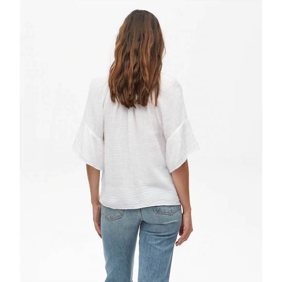 NEW MICHAEL STARS savannah flutter sleeve top in white - Picture 2 of 3